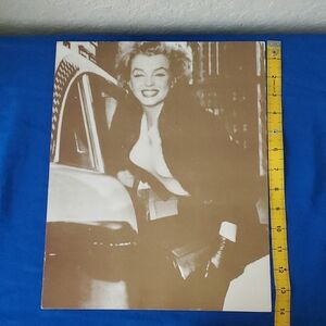 Marilyn Monroe NY Taxi Cab 11x14 Sepia poster print
